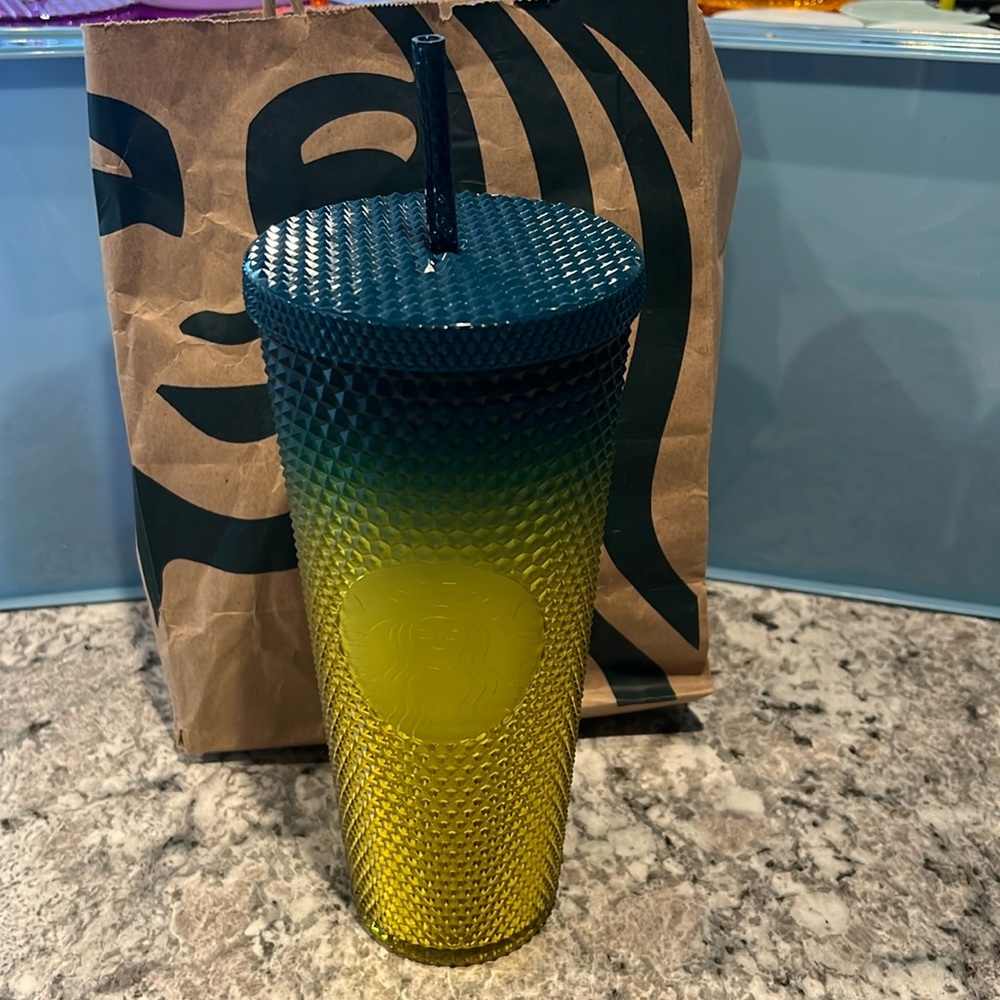 New with tags Starbucks studded tumbler!